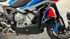 BMW M1000XR (24MY)